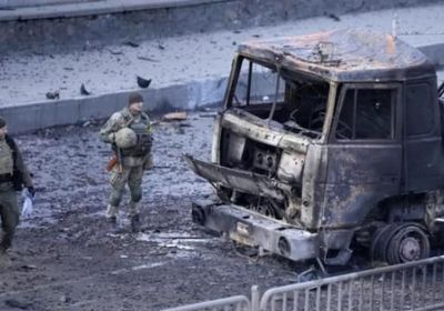 الانفصاليون يرفعون علمهم فوق ميناء ماريوبول