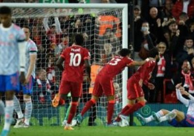 محمد صلاح يسجل هدف ليفربول الثاني في شباك اليونايتد