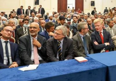 السفير الفرنسي يأمل في استعادة حالة السلام باليمن