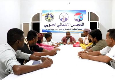 "انتقالي سيحوت" يشيد بالجهود الوطنية للرئيس الزُبيدي