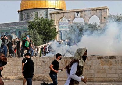 150 ألف شخص يؤدون صلاة الجمعة في المسجد الأقصى