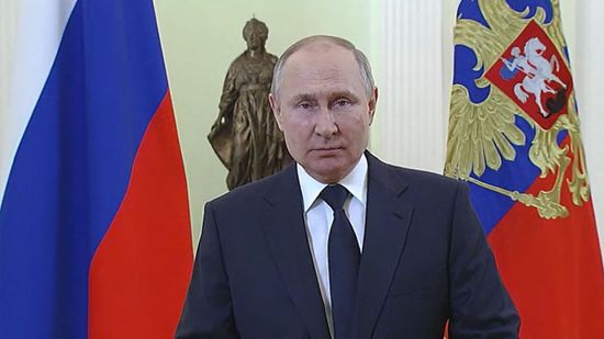بوتين يكشف عن سبب تعثر المفاوضات