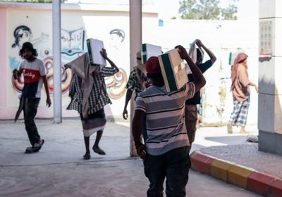 مركز سلمان يوزع 4795 كرتون تمور في المنصورة