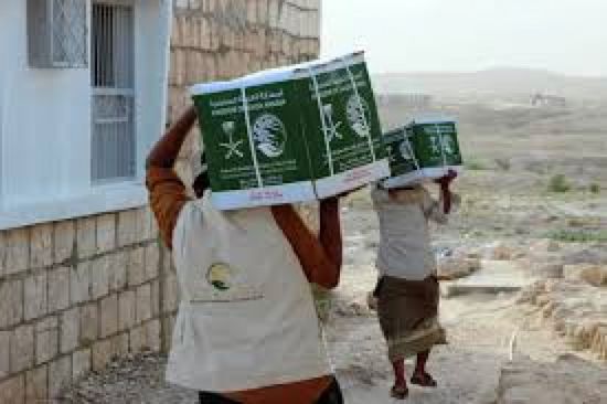 أكثر من ألفي أسرة تستفيد بمساعدات غذائية في البريقة