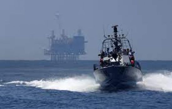 27 مفقودًا في غرق الزورق اللبناني