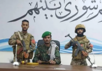 عناصر مسلحة وشعار مزيف.. حملة إخوانية مشبوهة ضد عدن (فيديوجراف)