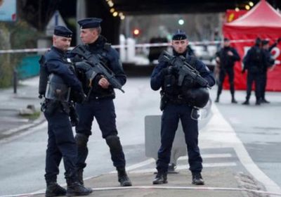 إصابة قس فرنسي طعنا بسكين خلال قداس في نيس