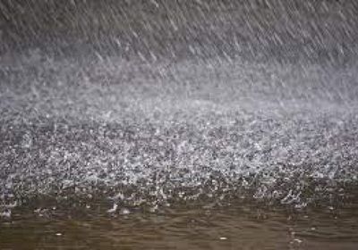 تصاعد احتمالات سقوط أمطار بهذه المناطق غدا