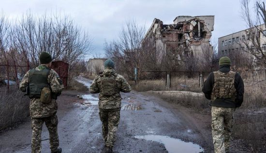 سقوط قذيفة أوكرانية في قرية روسية