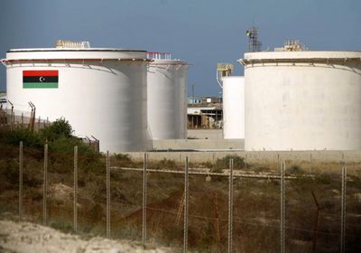 الحكومة الليبية تطالب باستئناف تصدير النفط 