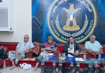 الخبجي يستعرض انتصارات "الانتقالي" بمشاورات الرياض