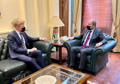 جروندبرج والصفدي يستعرضان التقدم في تطبيق الهدنة