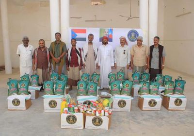 توزيع سلال غذائية على أسر الشهداء بوادي حضرموت