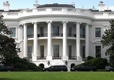 البيت الأبيض يرفض التعليق على صفقة شراء تويتر