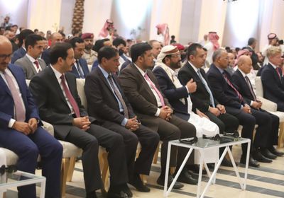 البيان: المجلس الرئاسي يعمل باتجاهين متوازيين