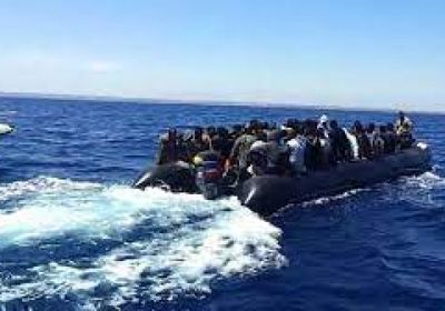 ليبيا توقف 4 مهاجرين غير شرعيين أمام سواحلها