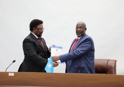 رئيس برلمان الصومال الجديد يستلم مهامه ويتأهب للاستحقاق الرئاسي