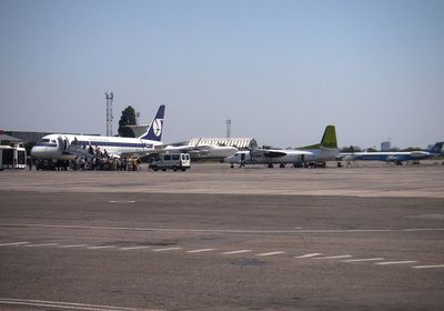 خروج مطار أوديسا عن العمل جراء القصف الروسي