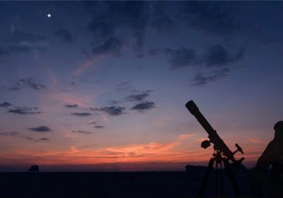 "الإثنين" أول أيام عيد الفطر بالإمارات والكويت والبحرين