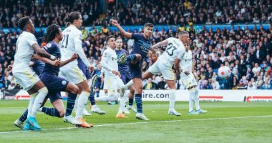 مانشستر سيتي يعود لصدارة الدوري بالفوز على ليدز