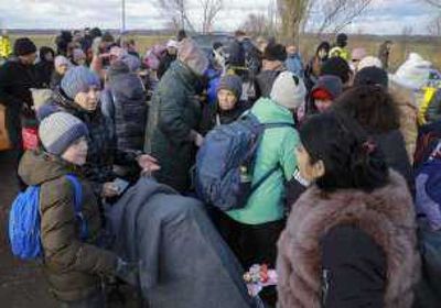 20 مدنيًا يغادرون مجمع آزوفستال في ماريوبول تمهيدًا لإجلائهم