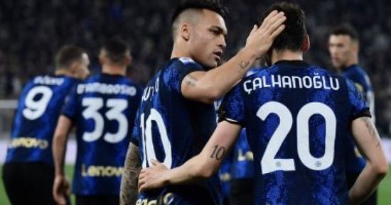 دجيكو يقود هجوم إنتر ميلان ضد أودينيزى