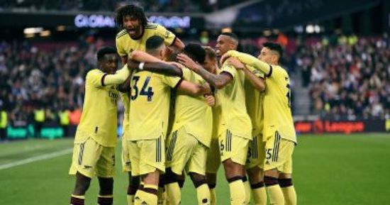 آرسنال يفوز على وست هام بهدفين