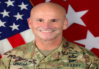 تعيين الجنرال كريستوفر كافولي قائدًا أعلى لـ"الناتو"