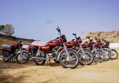 منحة إماراتية.. 150 دراجة نارية لأمن ساحل حضرموت