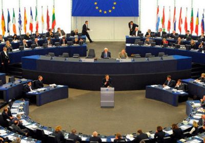 مفوضية أوروبا: عقوباتنا تُصيب روسيا بالشلل