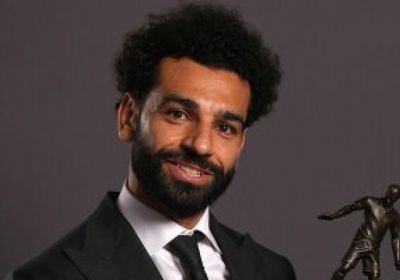 محمد صلاح يعلق على فوزه بجائزة لاعب العام