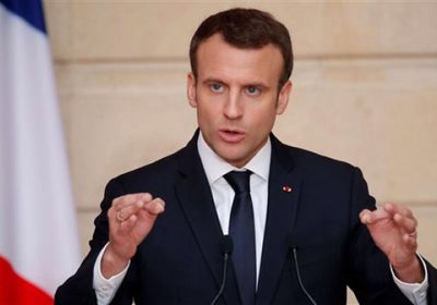 ماكرون يدعو إلى الحوار والوحدة بين التونسيين