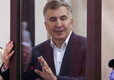 مخاوف على حياة رئيس جورجيا السابق بالسجن بعد تدهور صحته