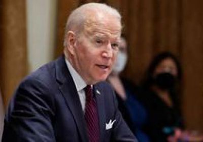 بايدن يبحث هاتفيًا مع ترودو تقديم مساعدات أمنية لأوكرانيا