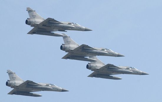 تايوان تعلن توغل الطيران الصيني بـ18 طائرة داخل مجالها