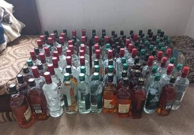 عصابة من 4 أفراد تروج خمورا في البريقة