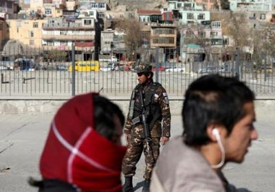 طالبان تفرض البرقع على النساء