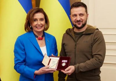 رئيسة مجلس النواب الأمريكي تدعو الكونغرس لزيادة مساعدات أوكرانيا