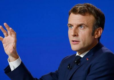 فرنسا تطالب بإنشاء مجموعة سياسية أوروبية 