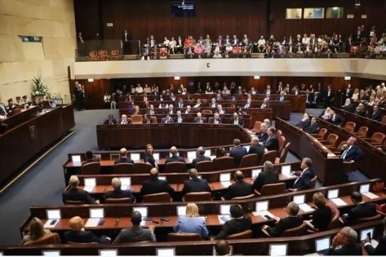 الكنيست يسقط مقترح حجب الثقة عن الحكومة الإسرائيلية