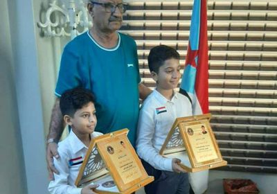 تكريم الطفل عبدالله الجرو صاحب مبادرة معايدة رجال الأمن