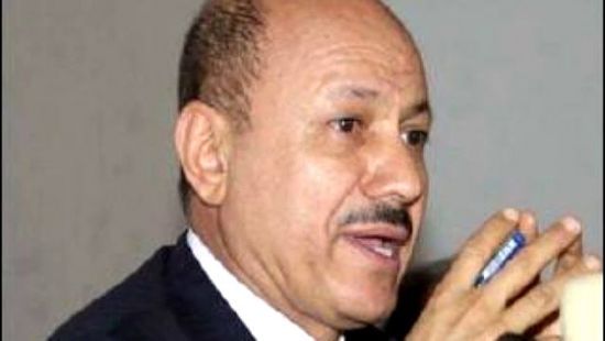 العليمي يجدد دعم "الرئاسي" للهدنة بكامل بنودها