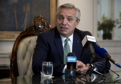 الرئيس الأرجنتيني: العقوبات المفروضة على روسيا تهدد دولًا أخرى