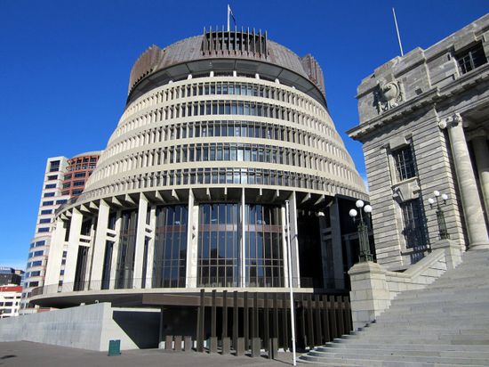 نيوزيلندا تفرض عقوبات جديدة ضد روسيا