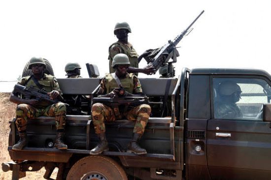 مصرع 8 جنود وإصابة 13 آخرين في هجوم مسلح شمال التوغو