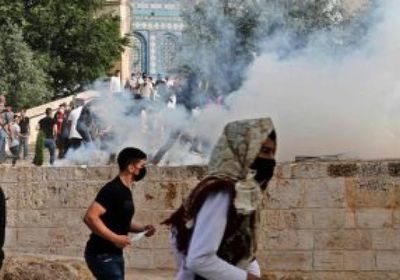 اشتباكات بين قوات إسرائيلية وفلسطينيين بمخيم جنين