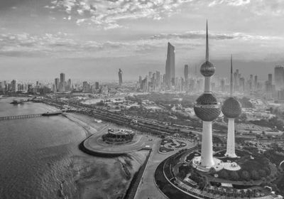  الكويت تعلن الحداد الرسمي وتعطيل العمل الحكومي 3 أيام