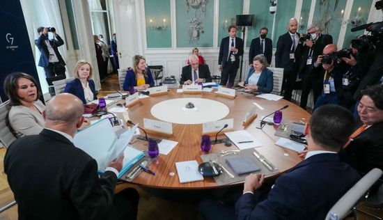 مجموعة السبع تؤيد تقديم المزيد من المساعدات والأسلحة لأوكرانيا