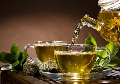 علاقة الشاي الأخضر بالإصابة بمرض الخرف