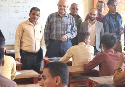 وفد "الانتقالي" يتفقد سير امتحانات الثانوية في صيرة